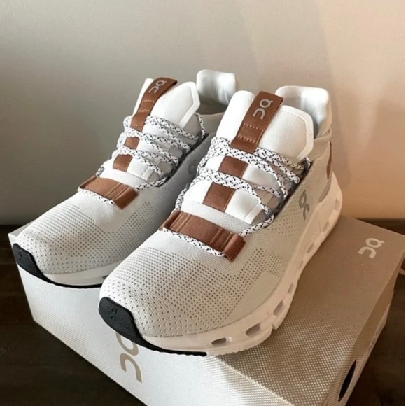 On Running Shoes - White Pearl Cloudnova